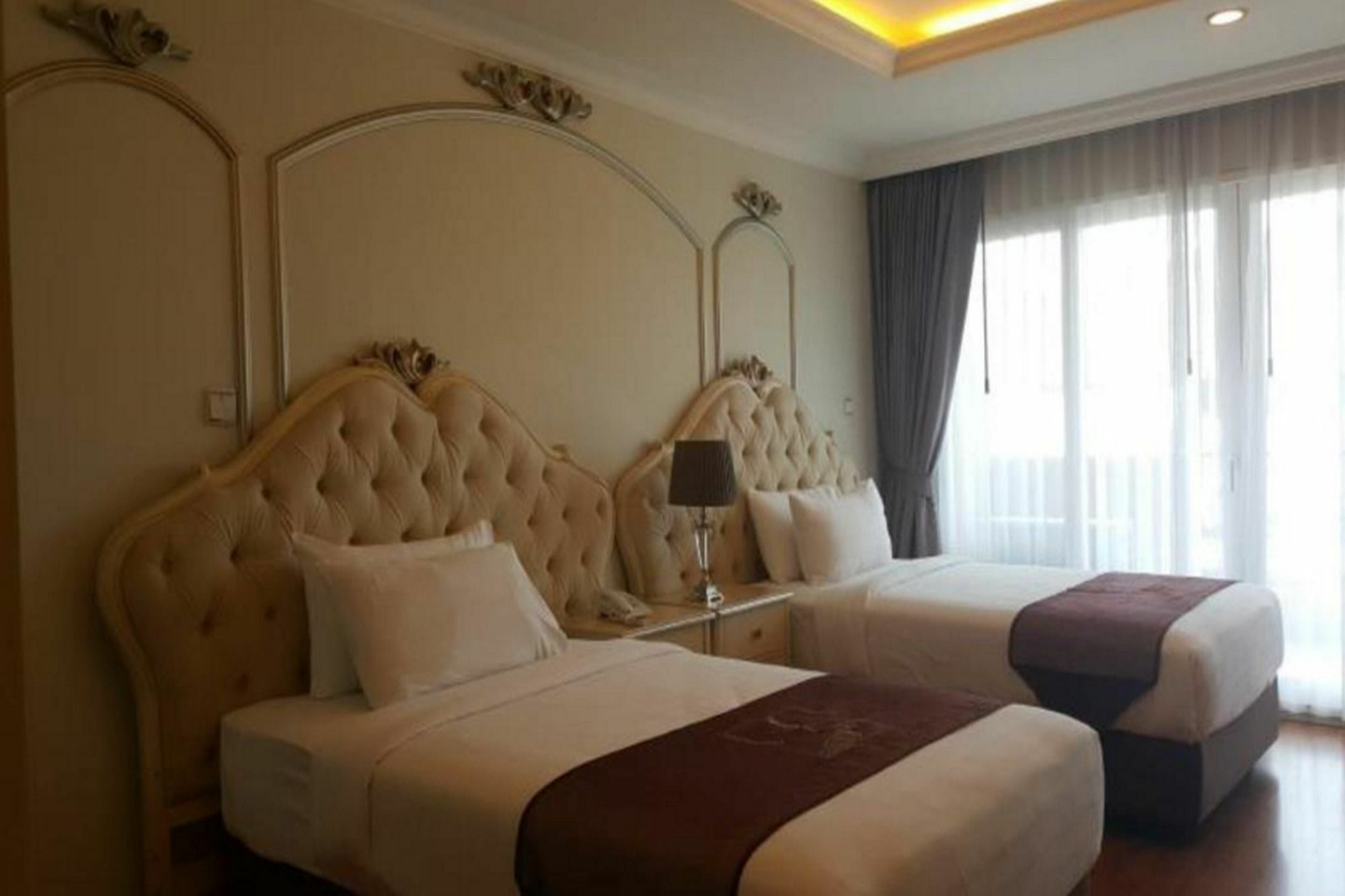 Lk Noble Suite パッタヤー エクステリア 写真