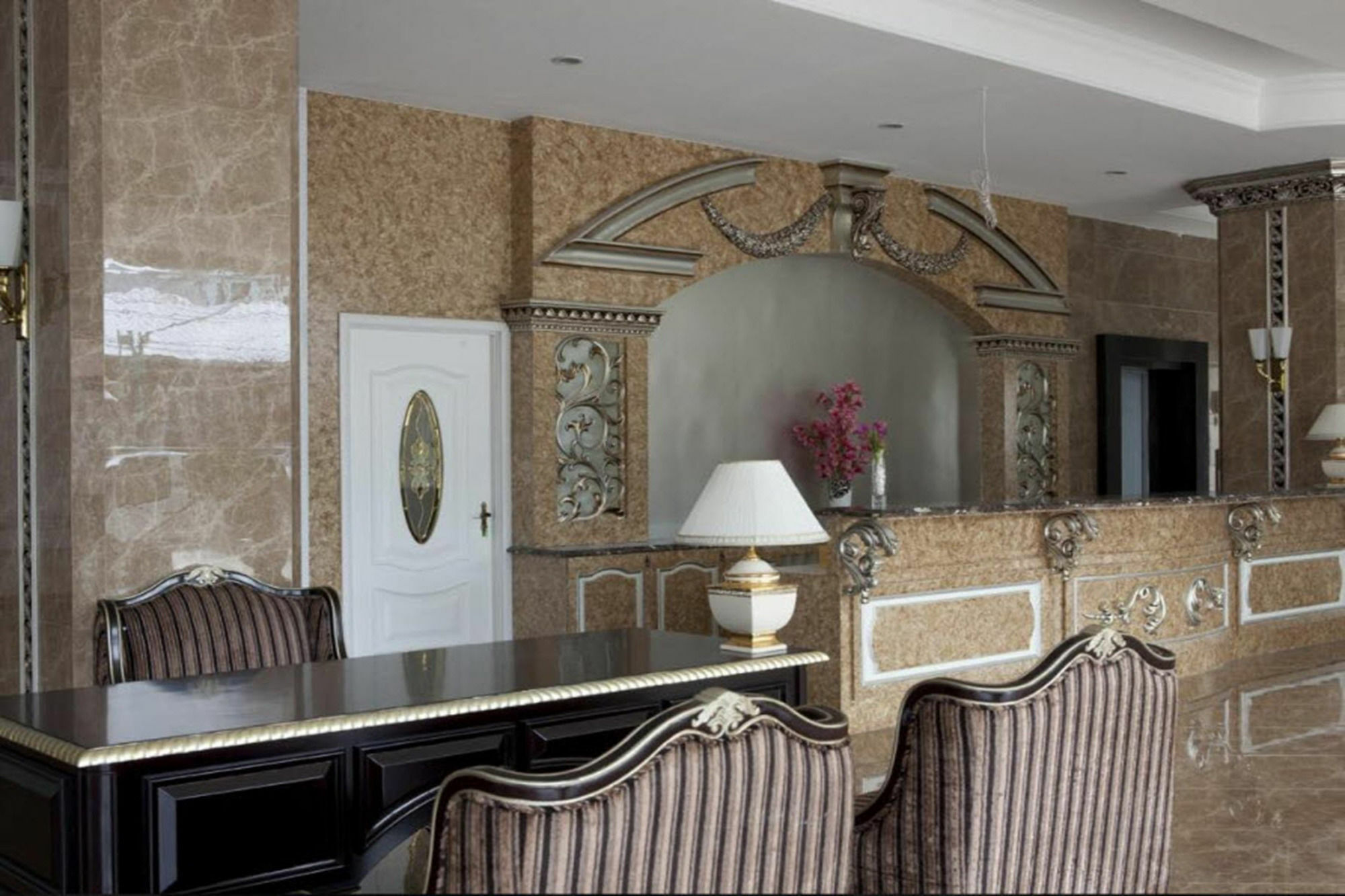 Lk Noble Suite パッタヤー エクステリア 写真