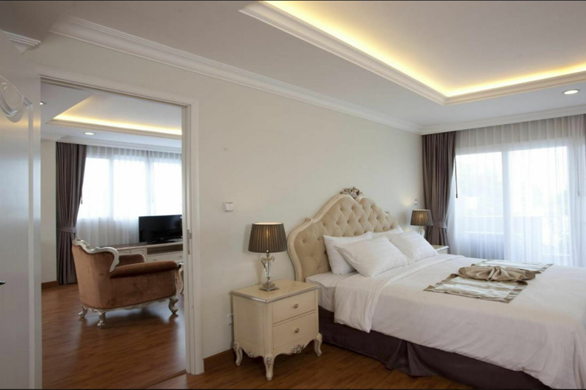 Lk Noble Suite パッタヤー エクステリア 写真